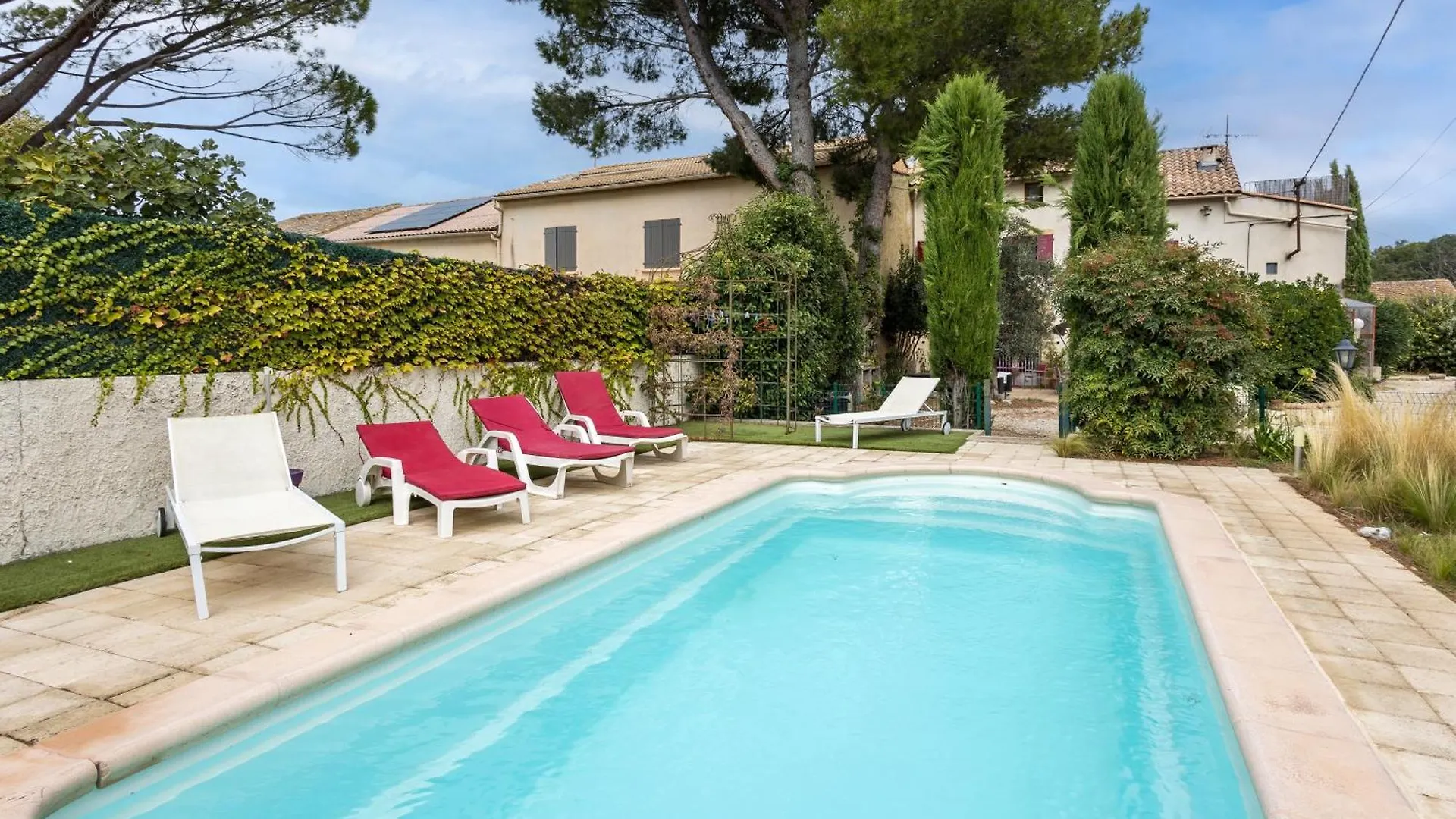 Le Guiguet - Mas Provencal Avec Piscine Pour 10 contacts